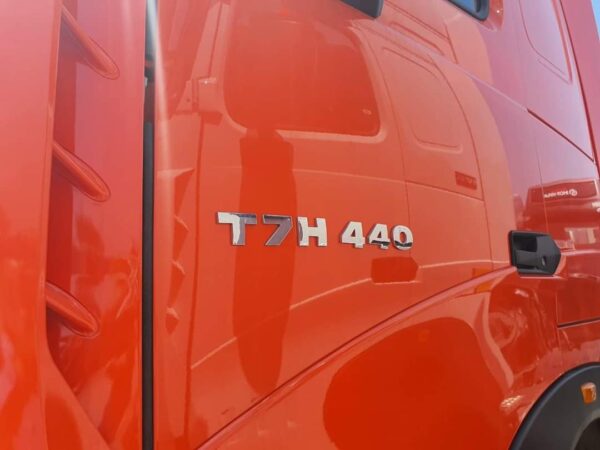 t7h-440